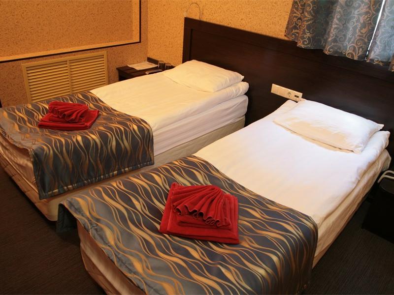 Регина на Университетской