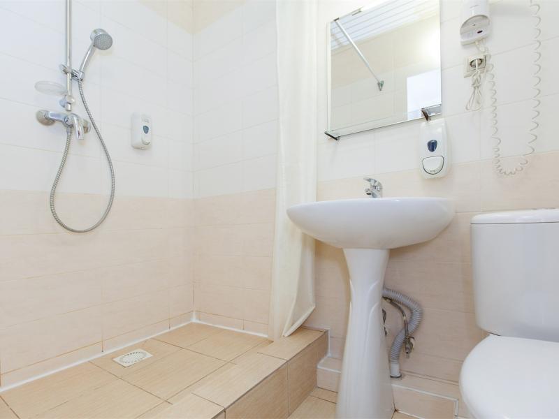 Регина на Университетской