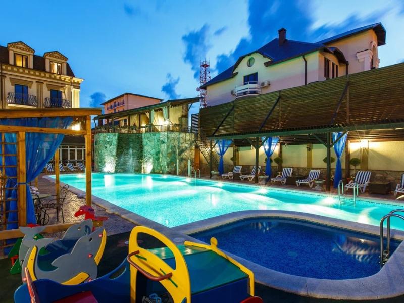 Marinus Hotel Complex (Кабардинка)