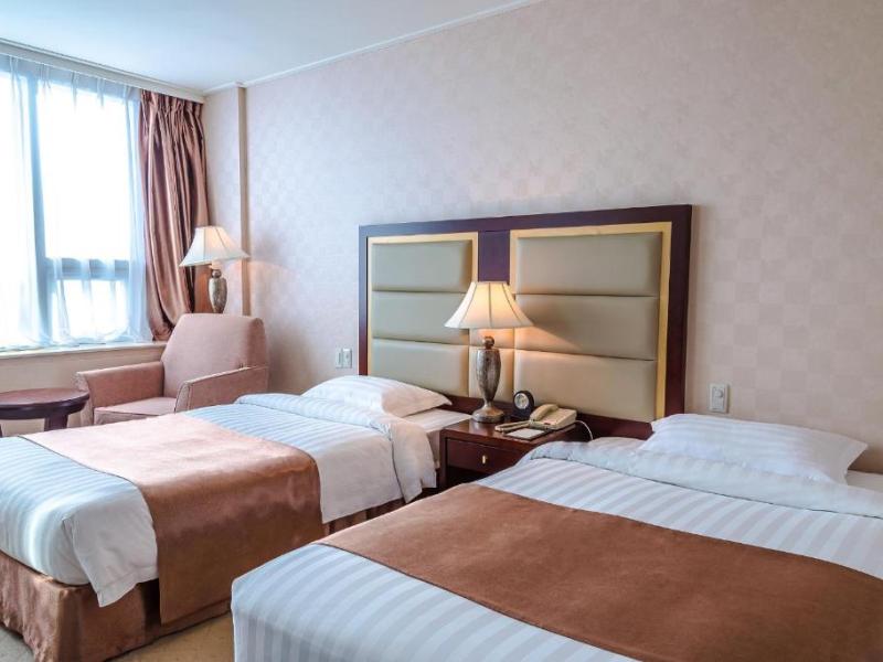 Mega Palace Hotel