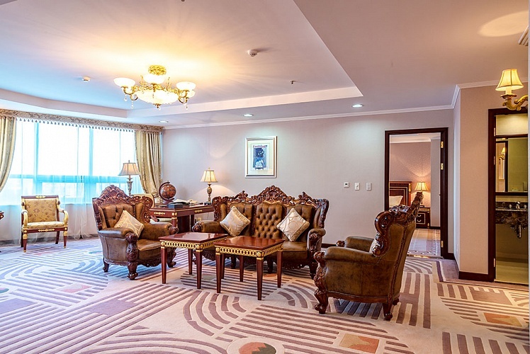 Mega Palace Hotel