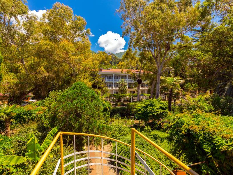 Мидель-Гагра