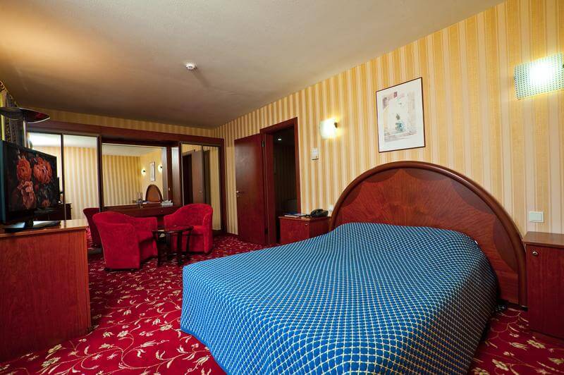 Молния (Корпус КК Молния Ямал)