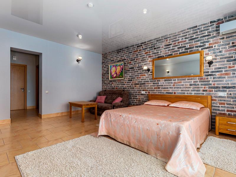 Отель Морской (Семидворье)