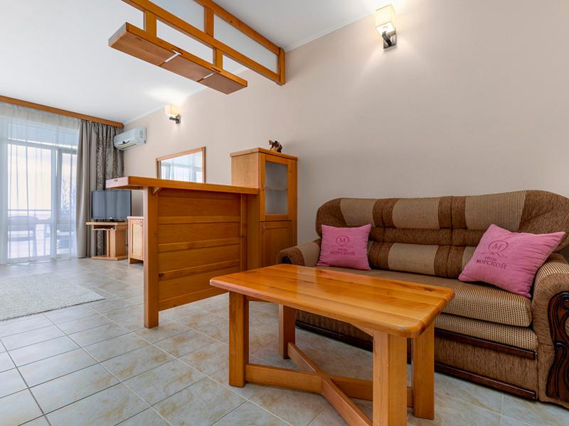 Отель Морской (Семидворье)