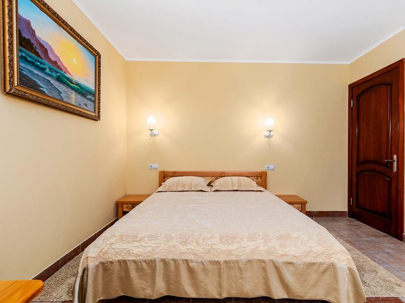 Отель Морской (Семидворье)