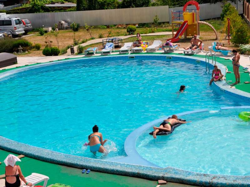 Морской клуб (Небуг)