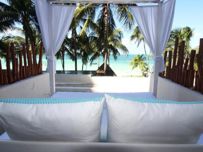 Dreams Sands Cancun Resort & Spa