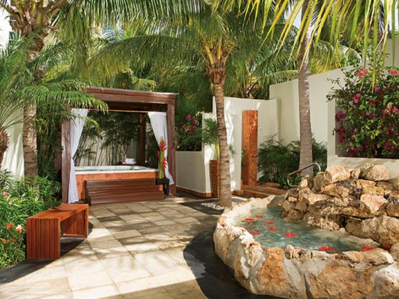 Dreams Sands Cancun Resort & Spa