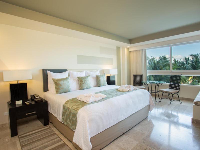 Dreams Sands Cancun Resort & Spa