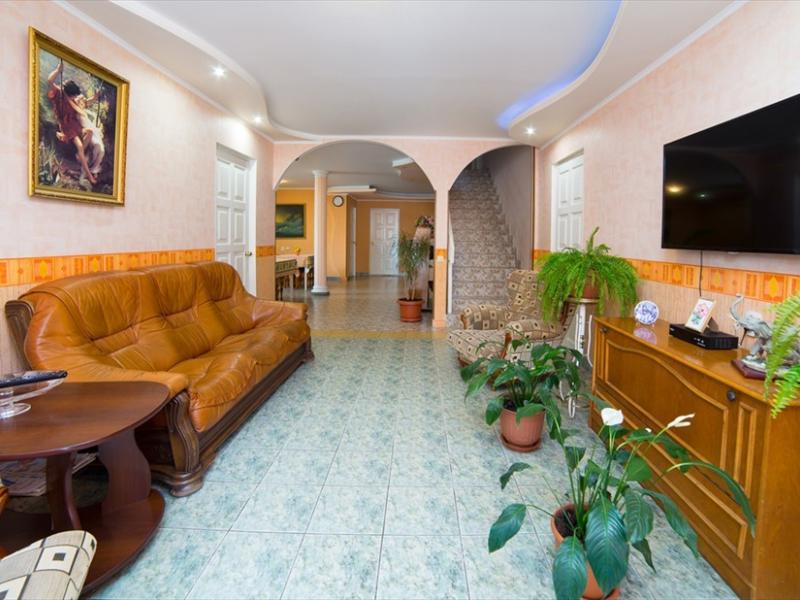 На Лазурной