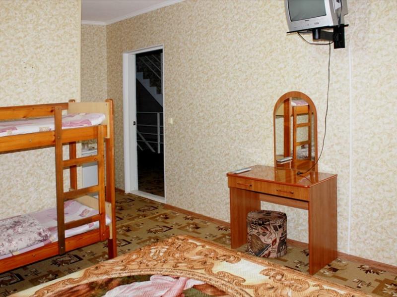 На Лазурной