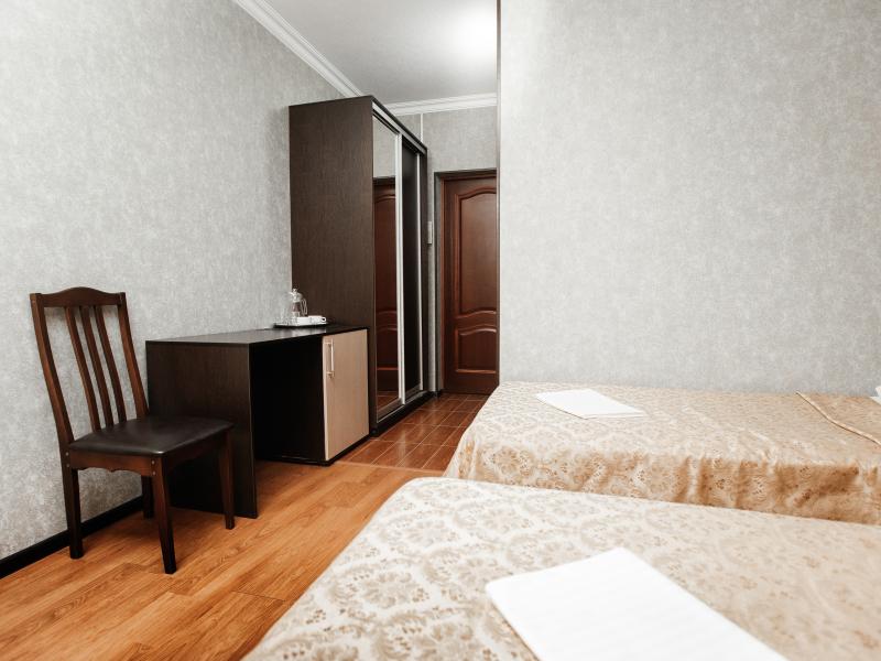 Надежда (ул. Ленина)