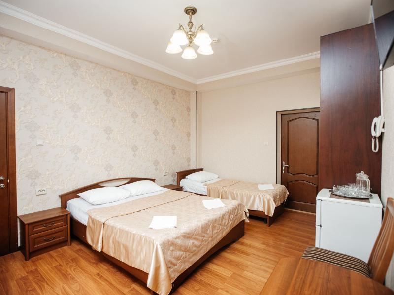 Надежда (ул. Ленина)