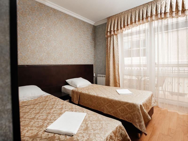 Надежда (ул. Ленина)