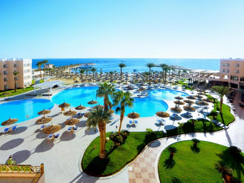 Beach Albatros Resort