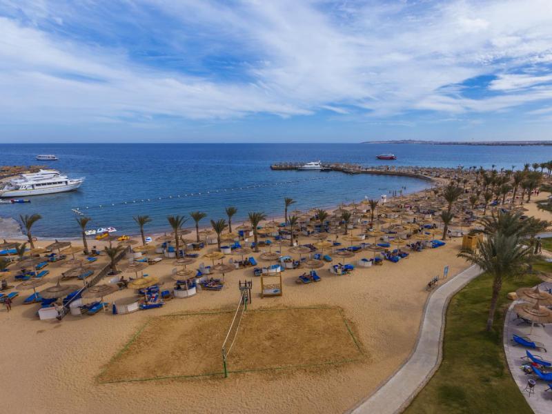 Beach Albatros Resort