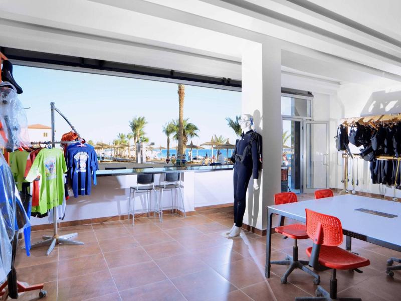 Beach Albatros Resort