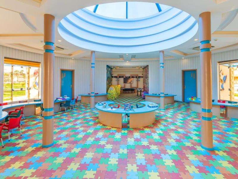 Beach Albatros Resort