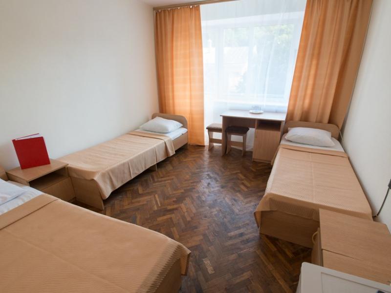 Парк-отель Небуг