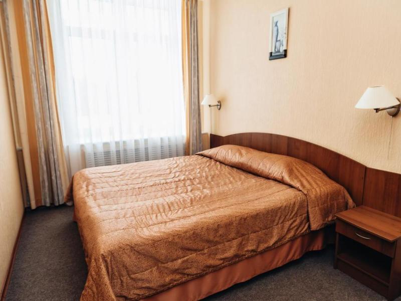 Николаевский 