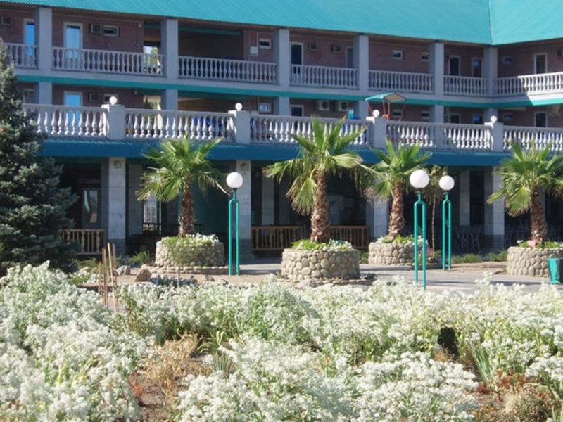 Гостинично - развлекательный комплекс Новинка