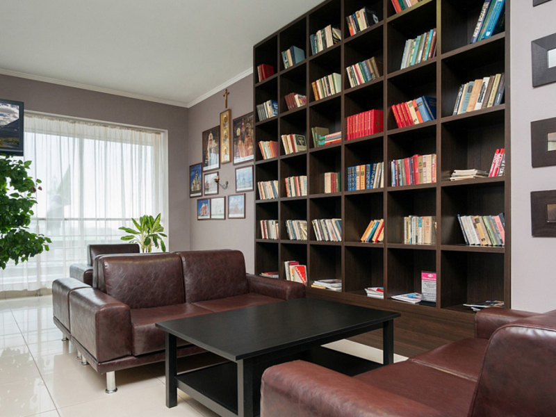 Маринс Парк Отель