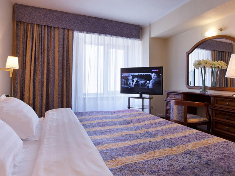 Маринс Парк Отель