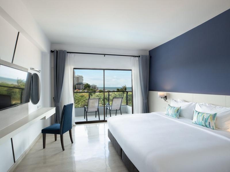 Centara Life Cha Am Beach Resort Hua Hin 