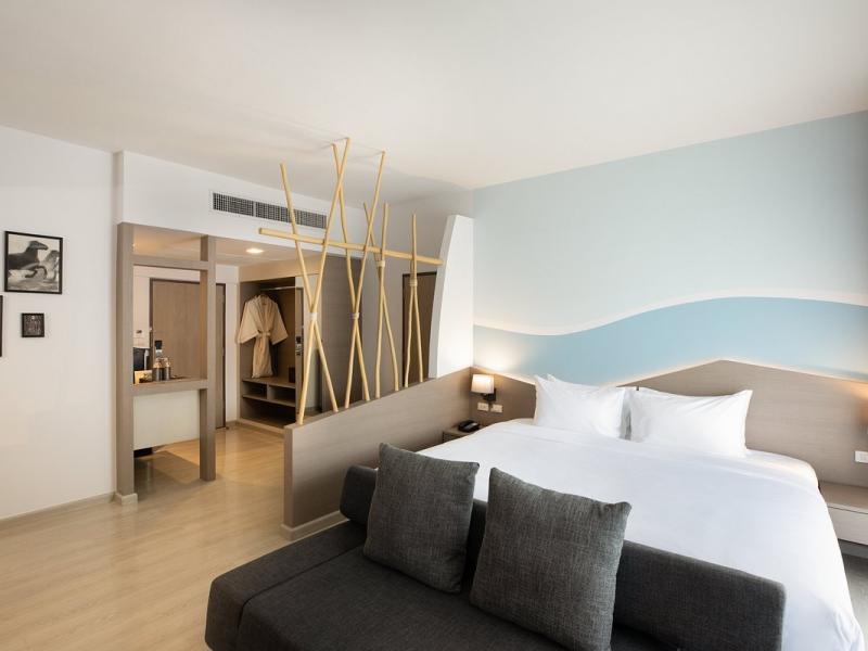 Centara Life Cha Am Beach Resort Hua Hin 