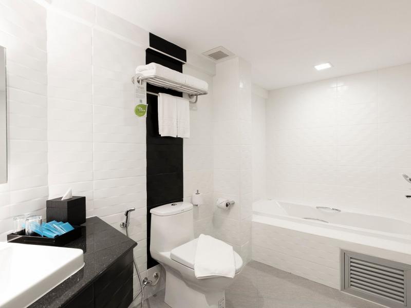 Centara Life Cha Am Beach Resort Hua Hin 