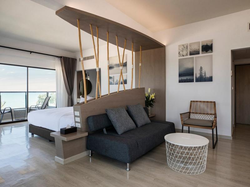 Centara Life Cha Am Beach Resort Hua Hin 