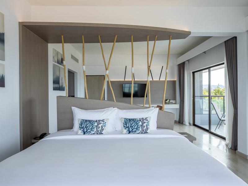 Centara Life Cha Am Beach Resort Hua Hin 