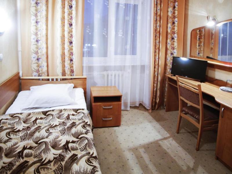 Октябрьская