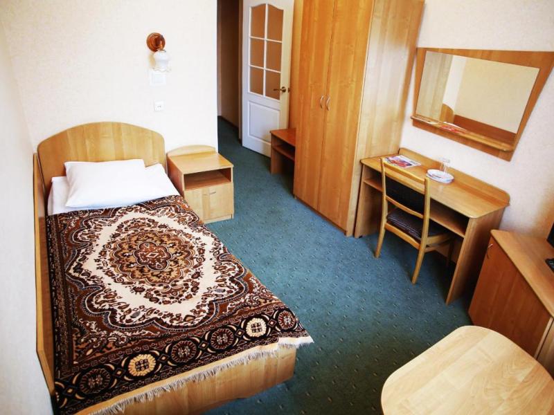 Октябрьская