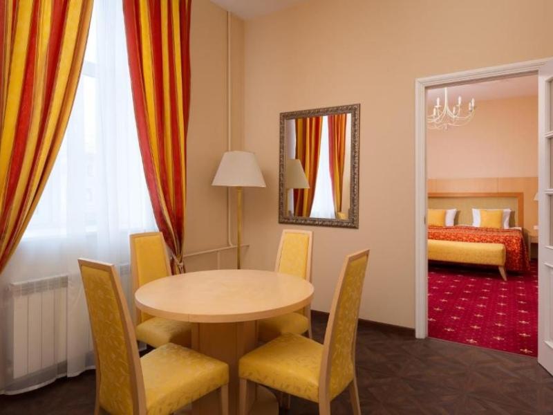 Citytel Отель Октябрьская