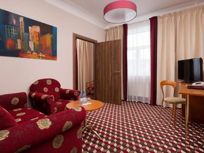 Citytel Отель Октябрьская