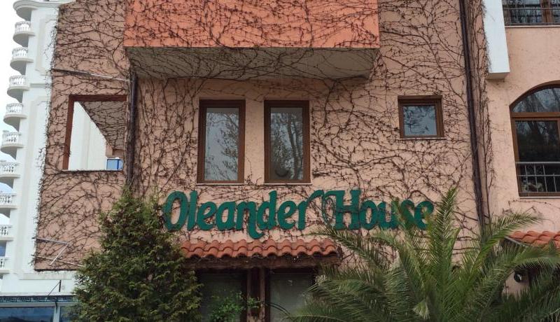 Oleander House