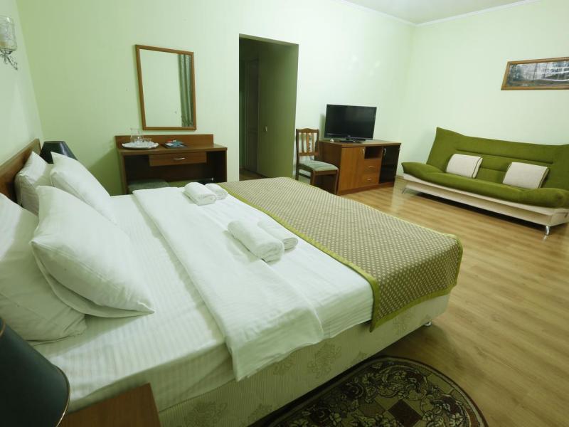 Олеся Отель