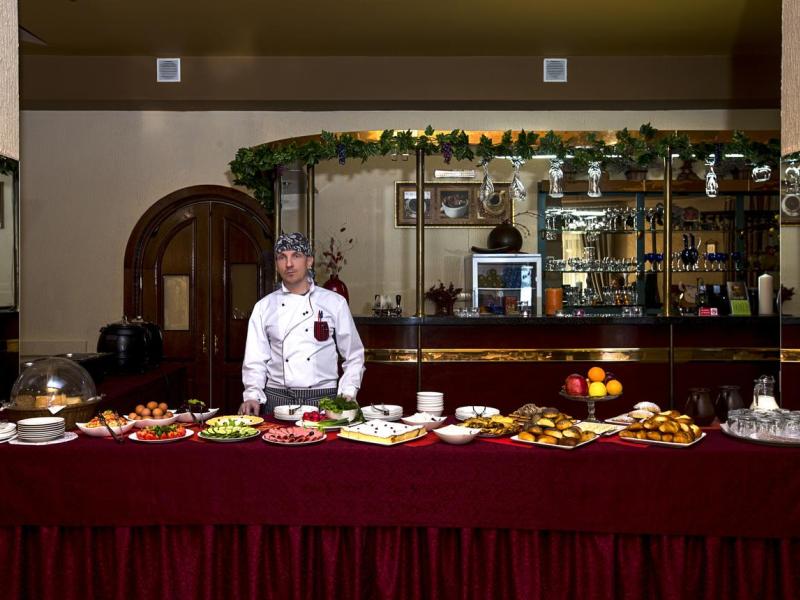 Олеся Отель