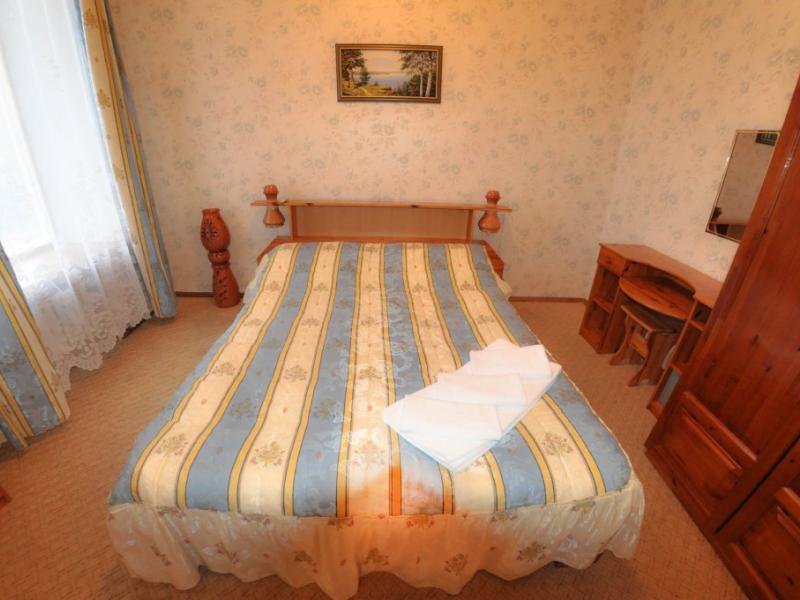 Отель Омега-Клуб