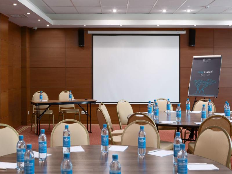 Cosmos Petrozavodsk Hotel