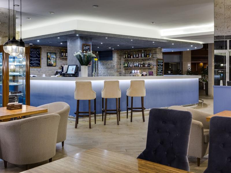 Cosmos Petrozavodsk Hotel