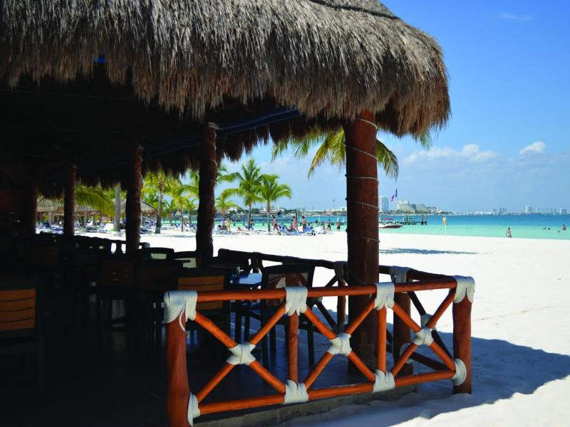 Beach Scape Kin Ha Villas & Suites