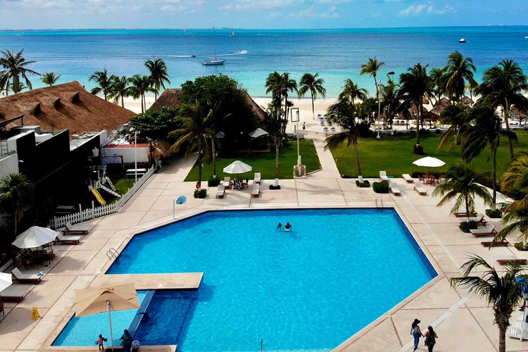 Beach Scape Kin Ha Villas & Suites