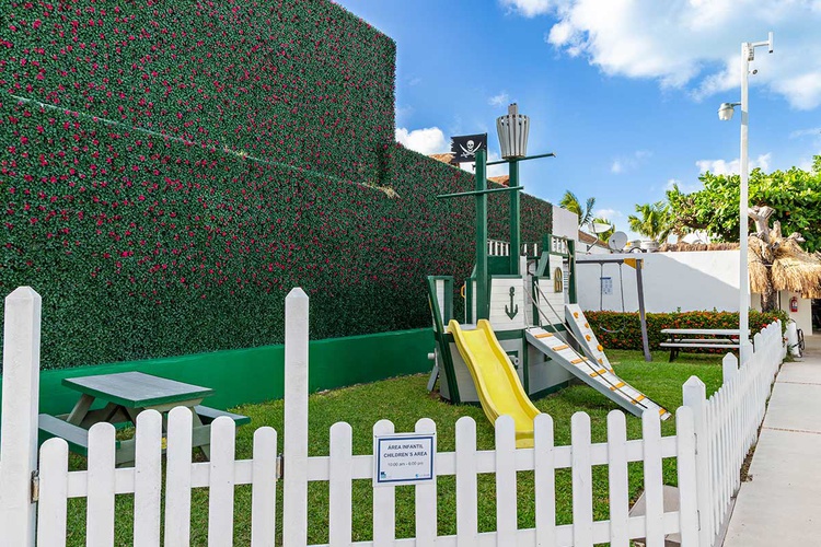 Beach Scape Kin Ha Villas & Suites