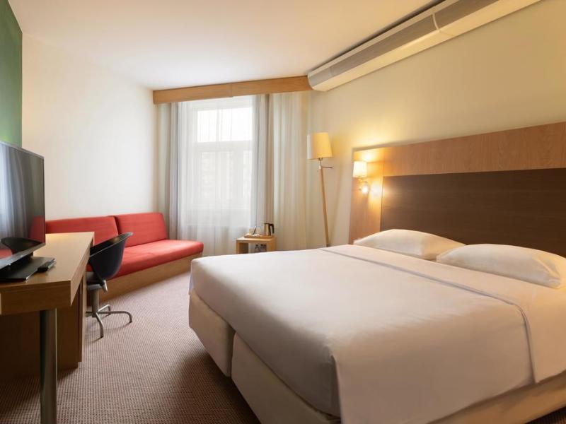 Cosmos Ekaterinburg Hotel