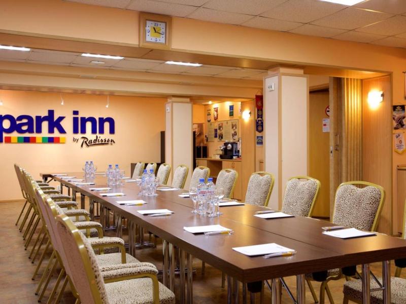 Cosmos Murmansk Hotel