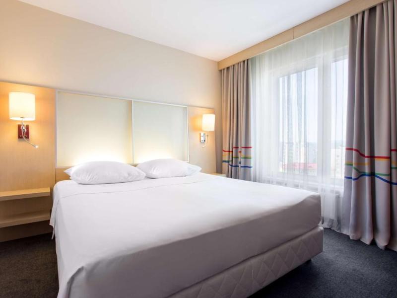 Cosmos Murmansk Hotel