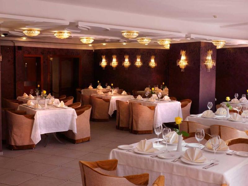 Park Hotel